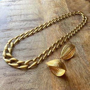 Vintage Goldtone Necklace + Earrings Set